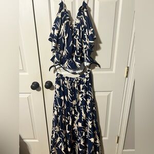 Elegant boutique Navy and White Floral Set